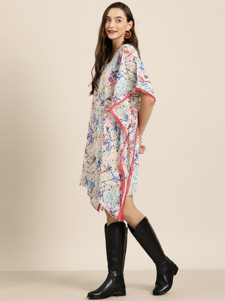 Brush paint V-neck kaftan with side tassels.