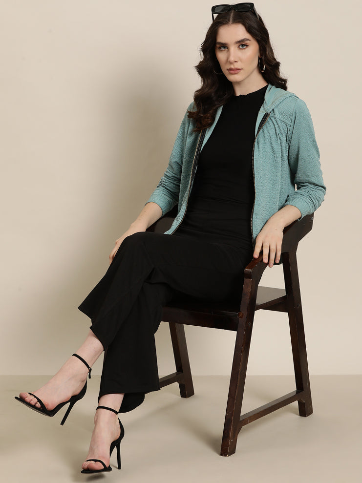 Stylish front-open hoodie with Zipper