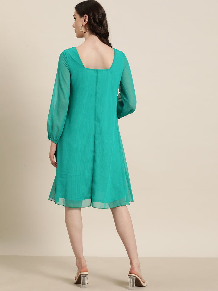 Emerald Green textured georgette square neck calf-length dress