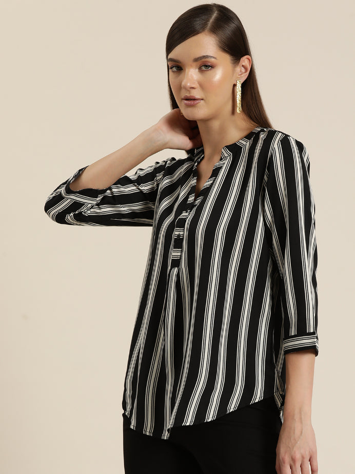 Black crepe half placket shirt