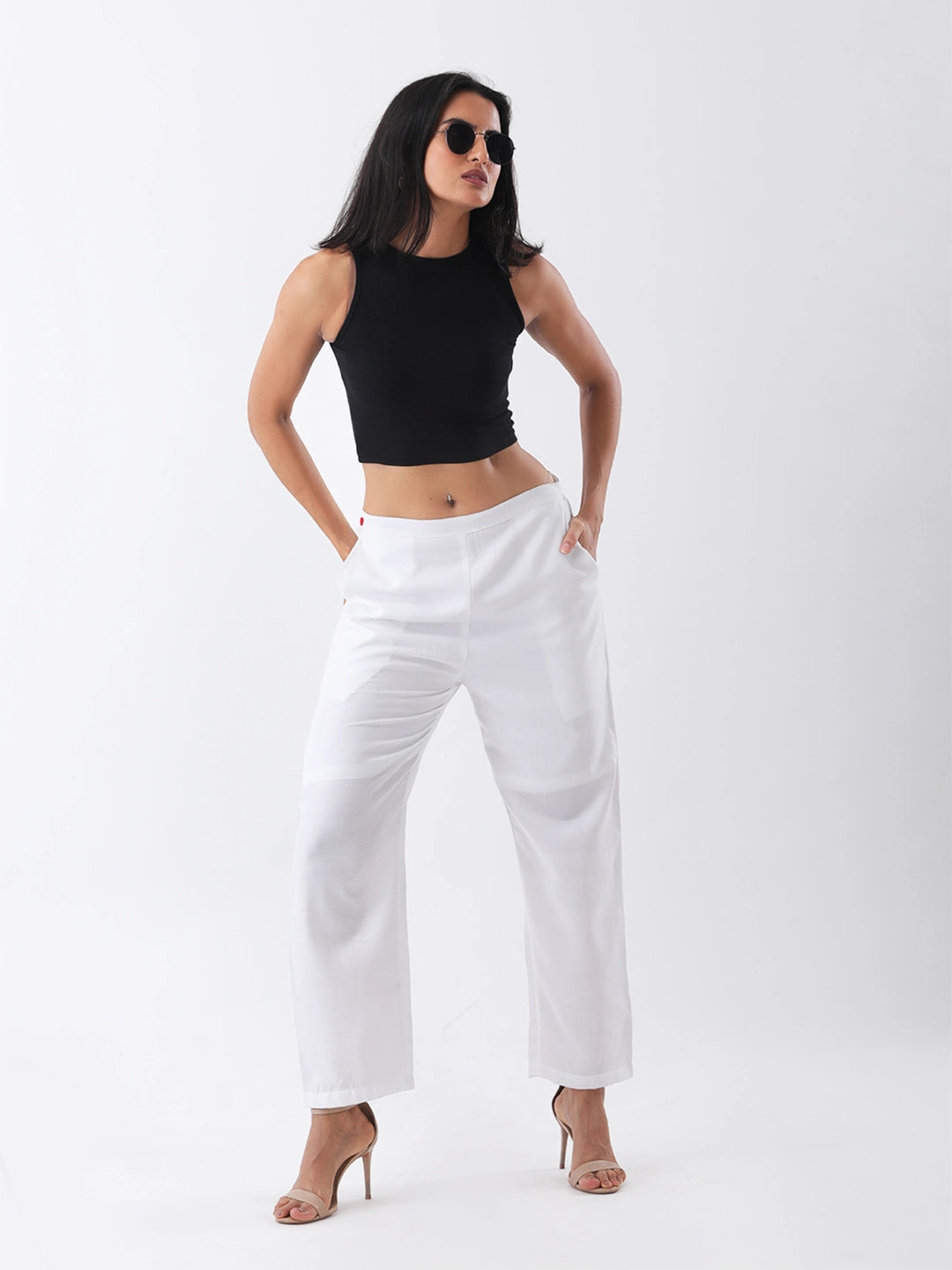 White cotton slub pant with side pockets