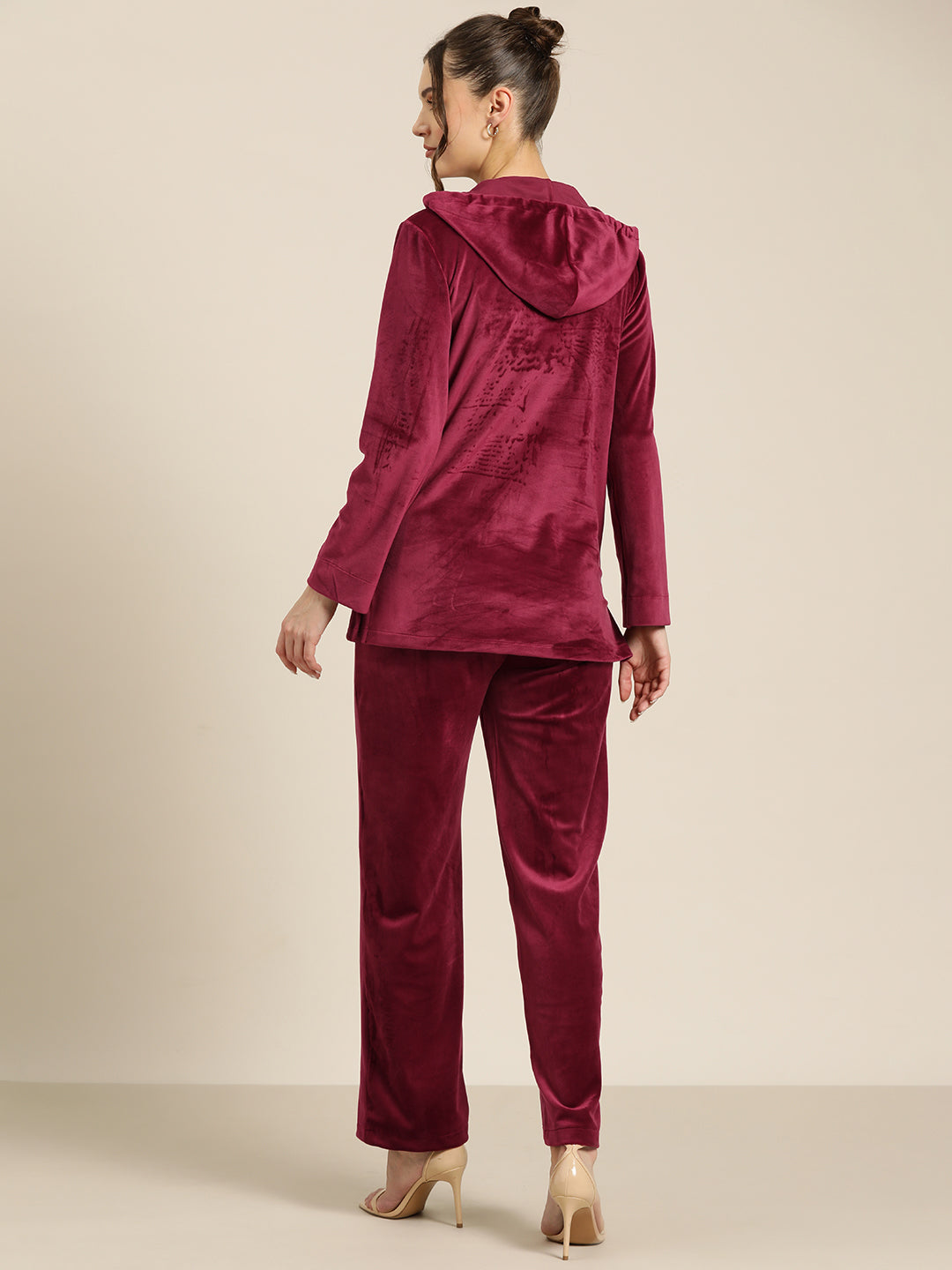 Maroon solid velvet fabric with a front patch pocket. hoodie with co-ord set.