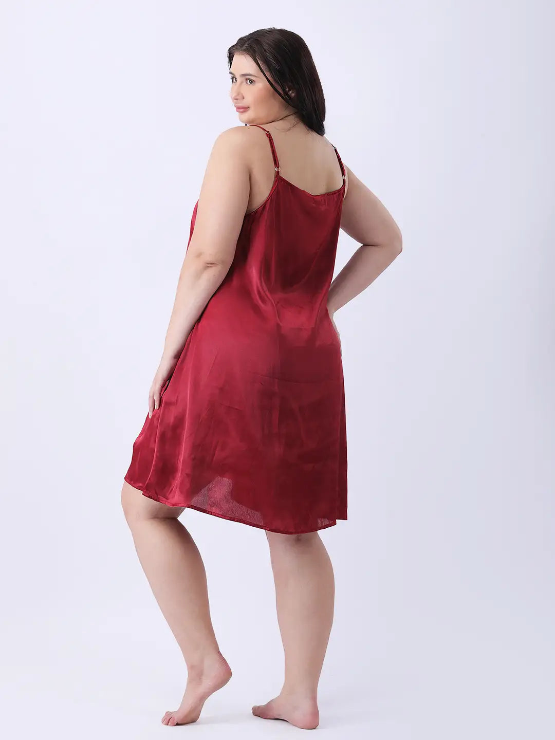 Maroon robe with waist tie-up