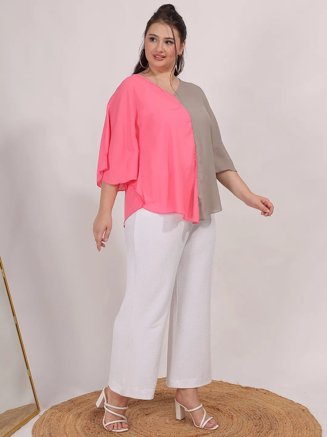 V-shape hemline color block Kimono top