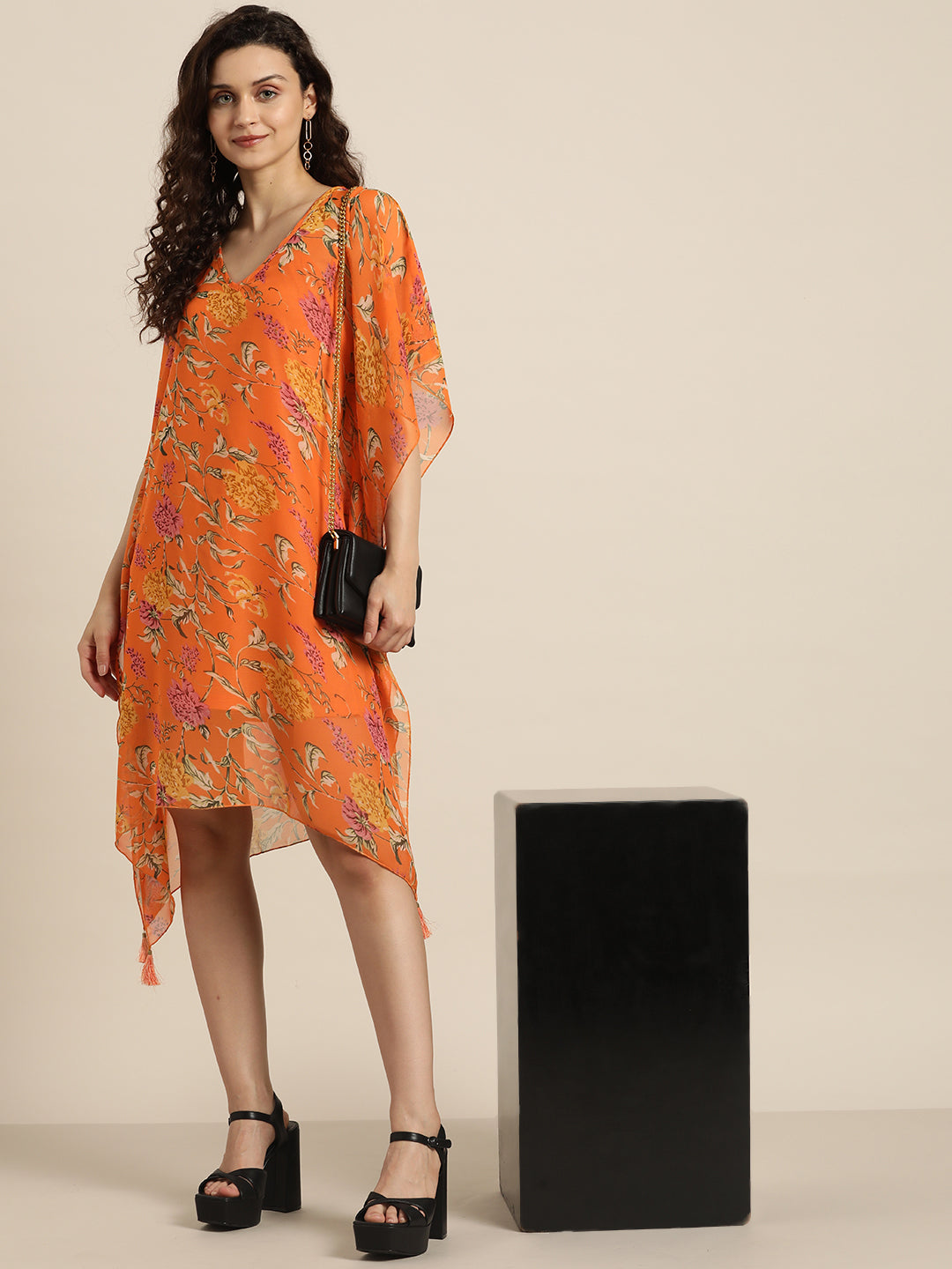 Floral Light Orange Regular Fit Round Neck Georgette Kaftan