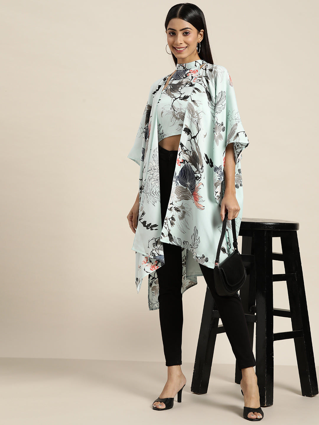 Pastels Print Floral Light Blue Regular Fit V Neck Elbow Length Batwing Sleeve Crepe Shrug