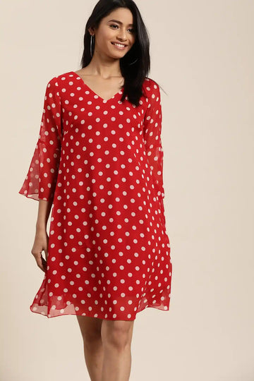 Polka Dark Red Regular Fit V Neck Three Quarter  Georgette Dress