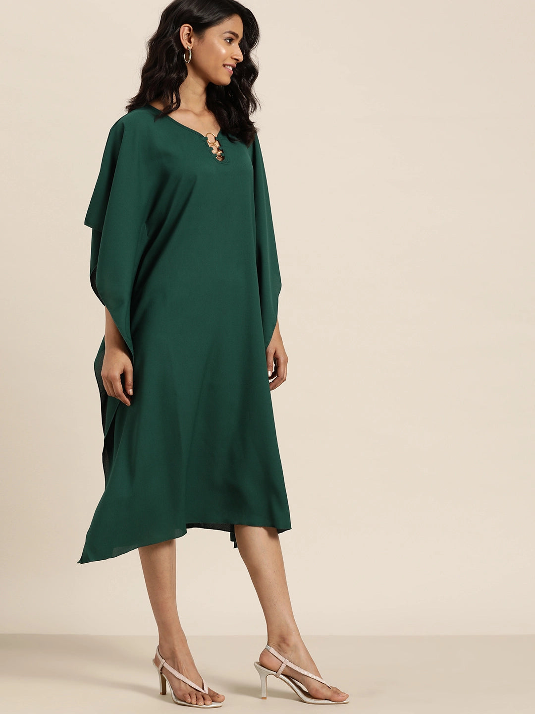 Solid Dark Green Regular Fit V Neck Elbow Length  Moss Crepe Kaftan