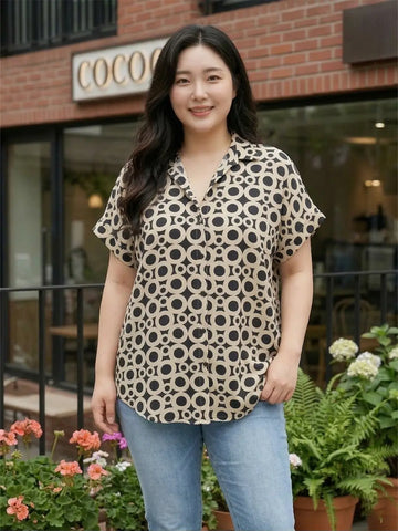 Black and white geometrical print shirt