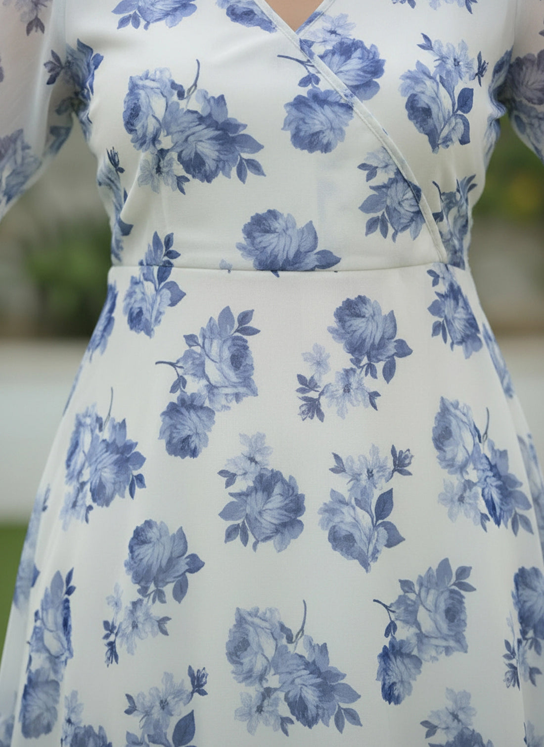 Blue floral printed maxi dress