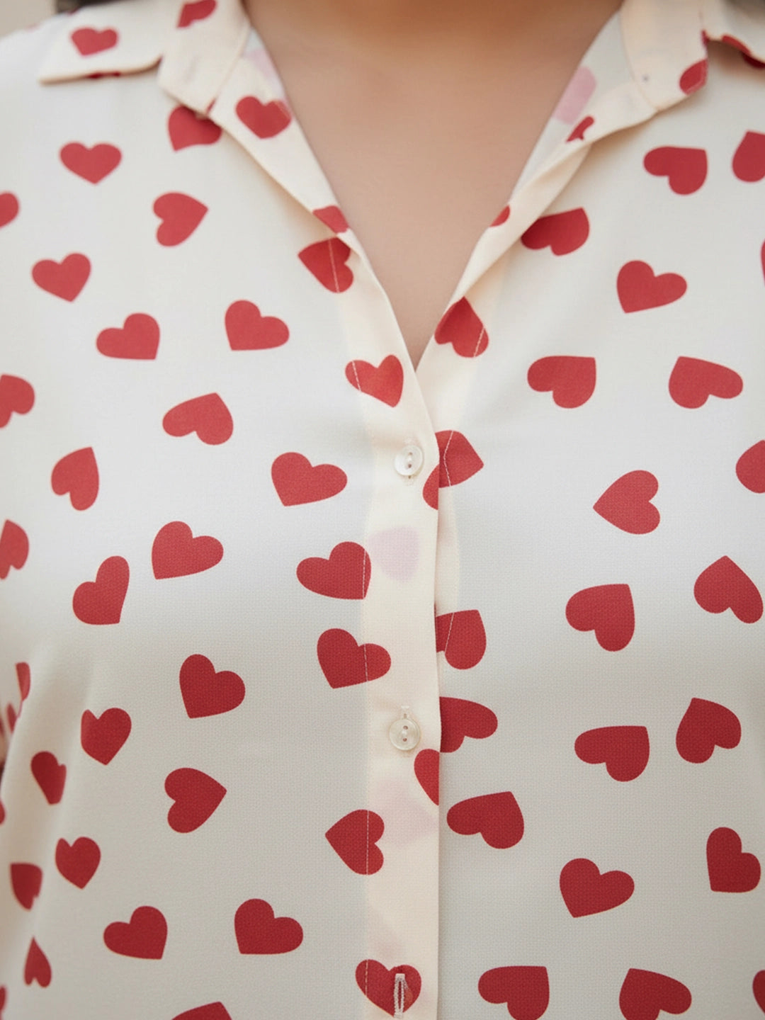 Heart print drop shoulder shirt