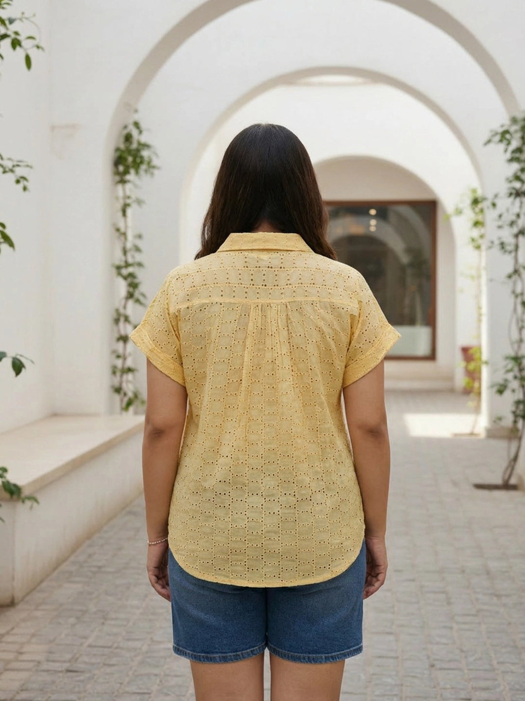 yellow 3 cotton shirt — close-up detail