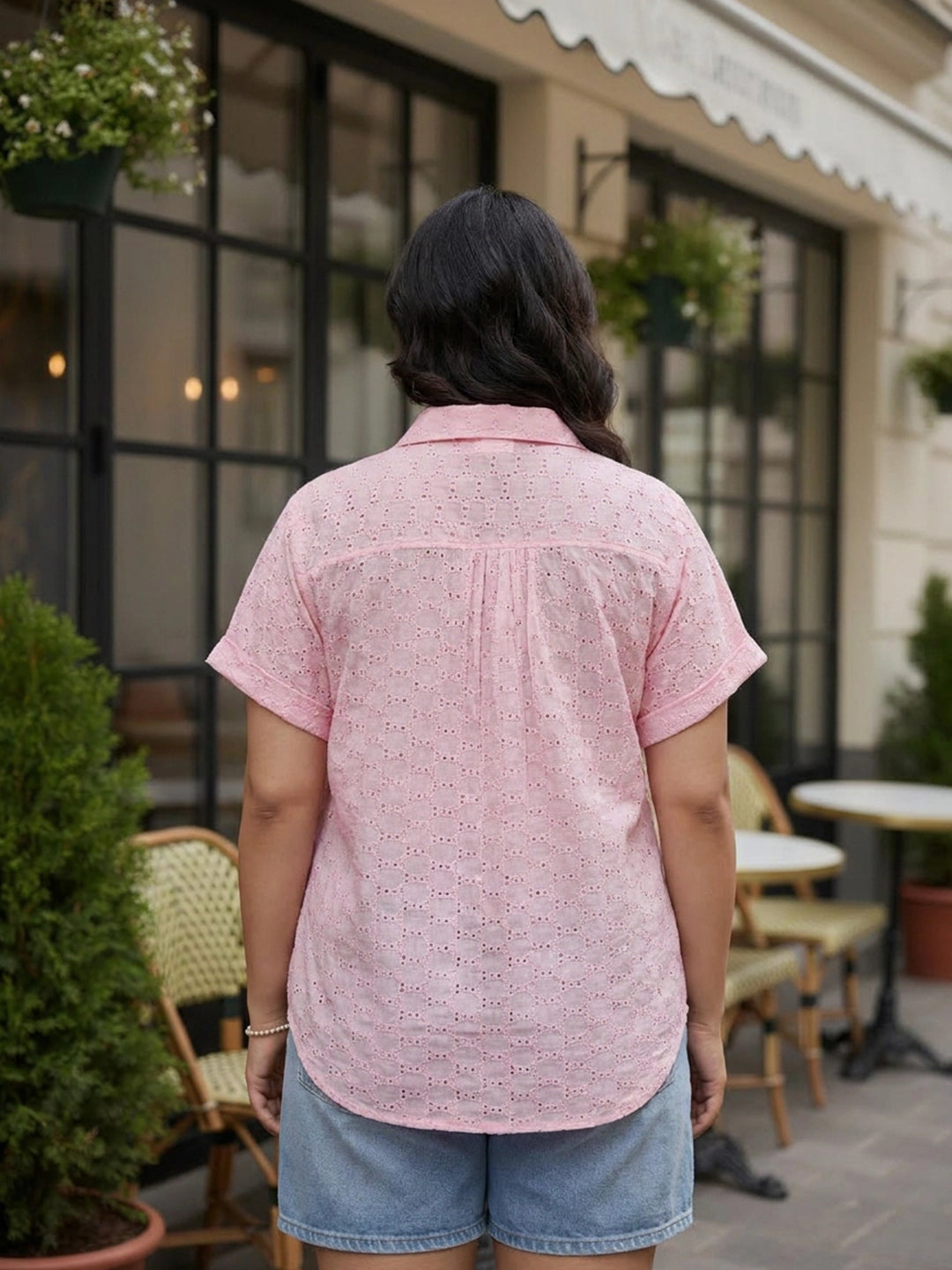 pink 3 cotton shirt — close-up detail