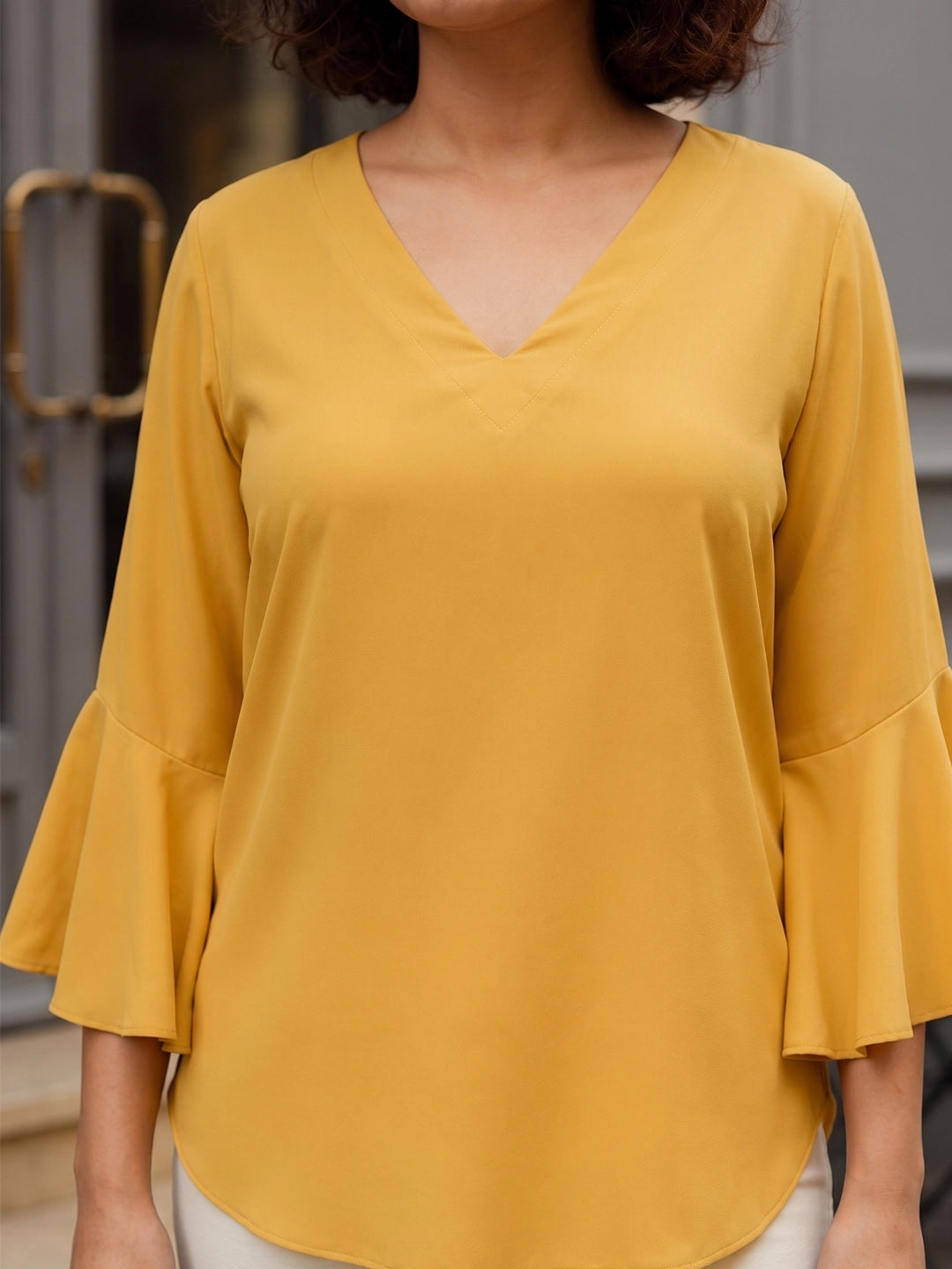 yellow 3 moss crepe top — side view