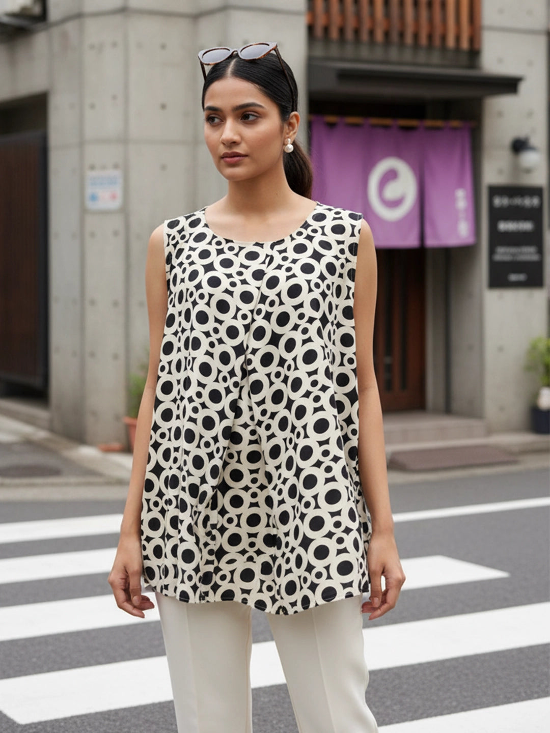 black; white 3 crepe top for women in sizes XXS to 5XL