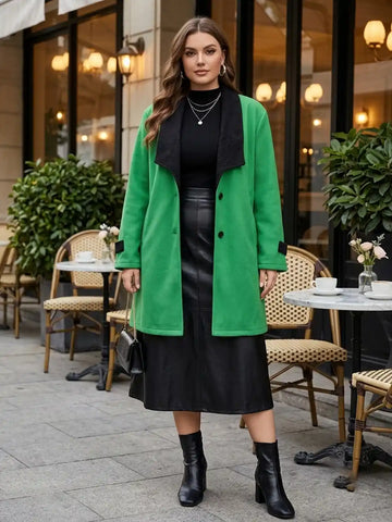 Green long coat with fur collar