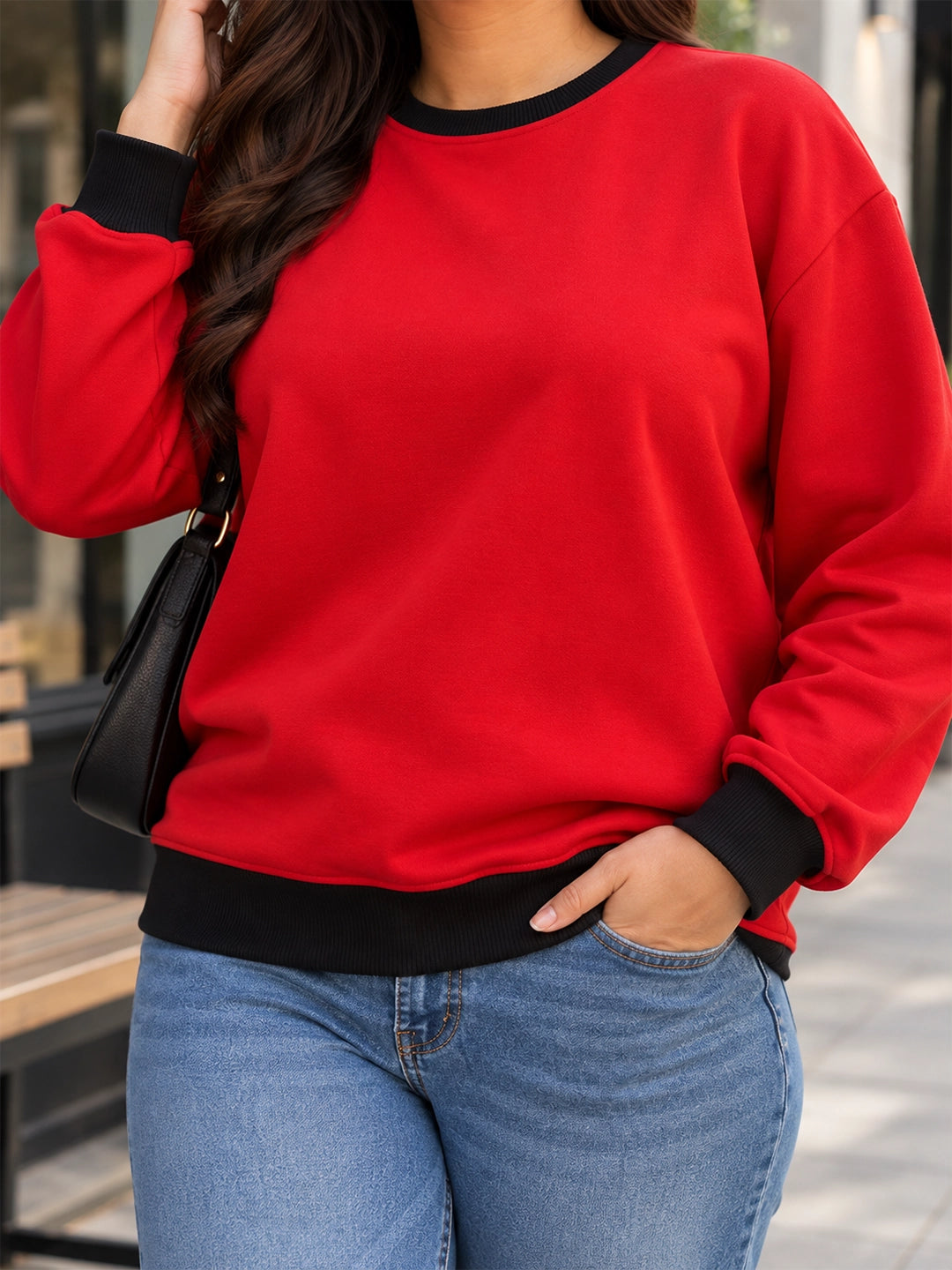 Red fleece round neck sweatshirt