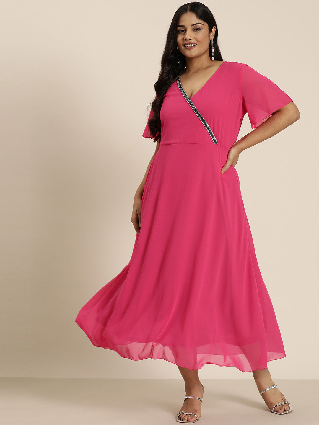 Solid Bright Magenta Regular Fit V Neck Above Elbow Length Bell Sleeve Georgette Dress