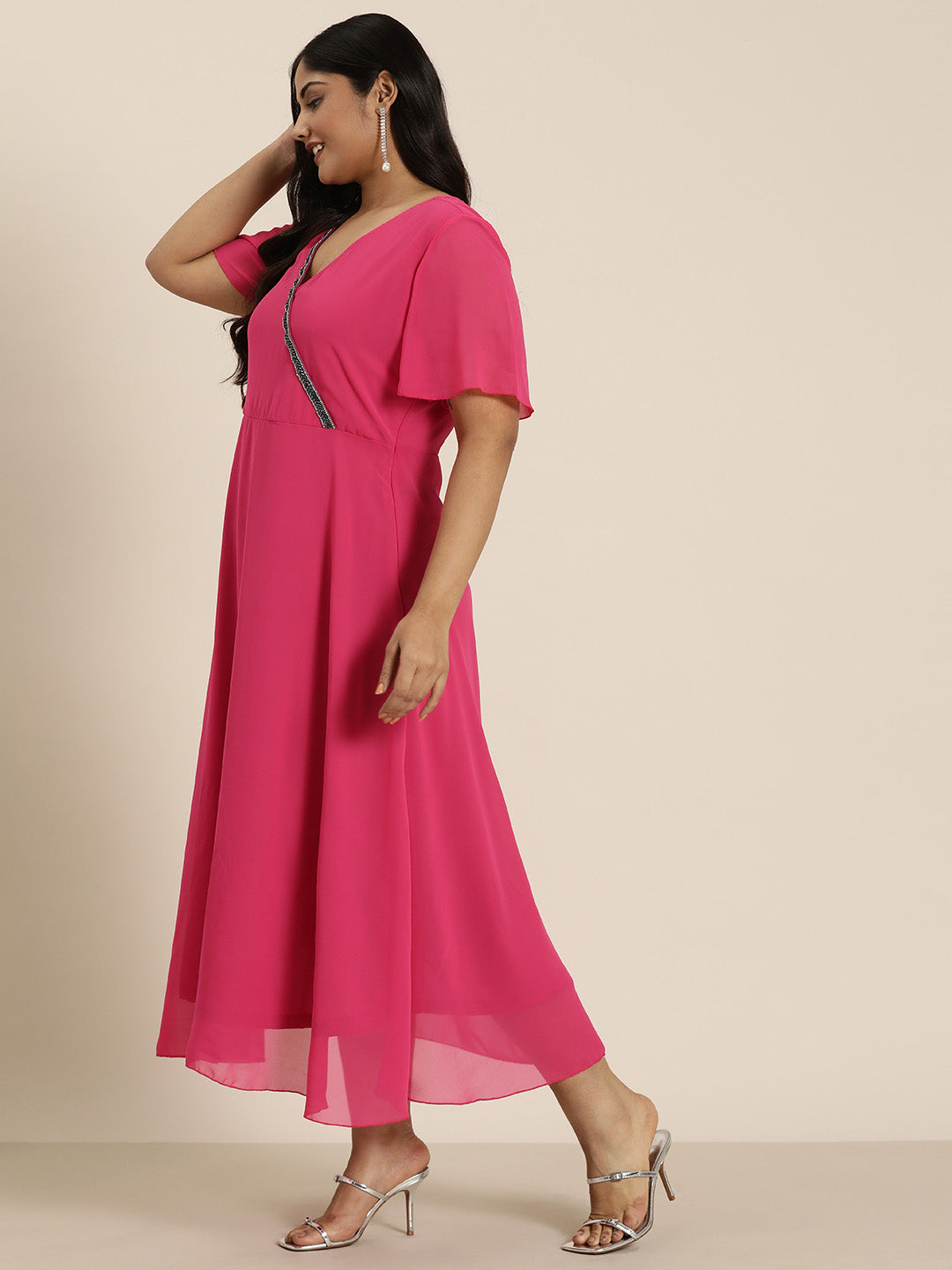 Solid Bright Magenta Regular Fit V Neck Above Elbow Length Bell Sleeve Georgette Dress