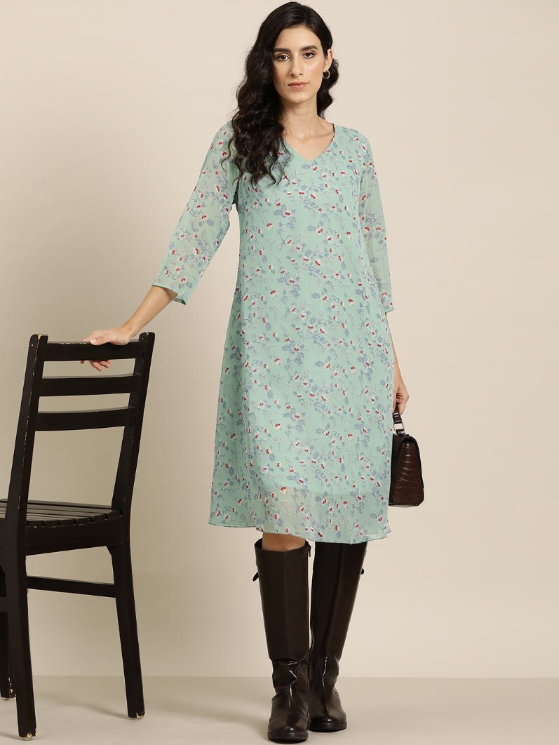Floral print A line midi dress with 3/4 sleeve