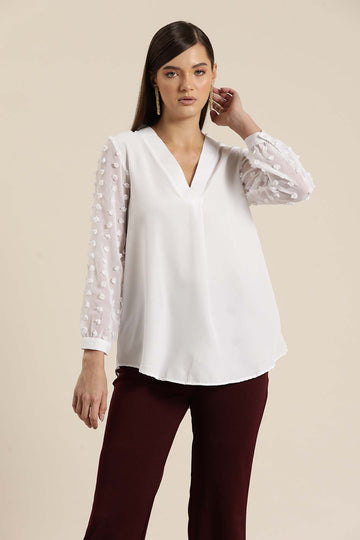 White V-neck Full cuff sleeve top.