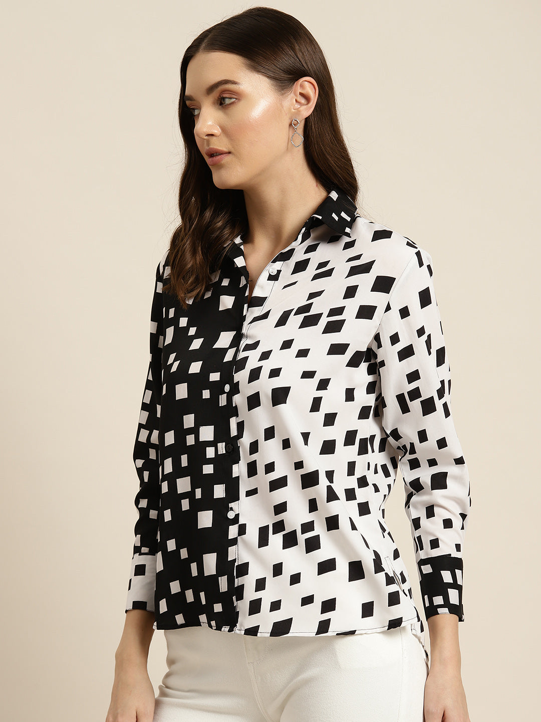 Black & white Geometric Print Shirt.