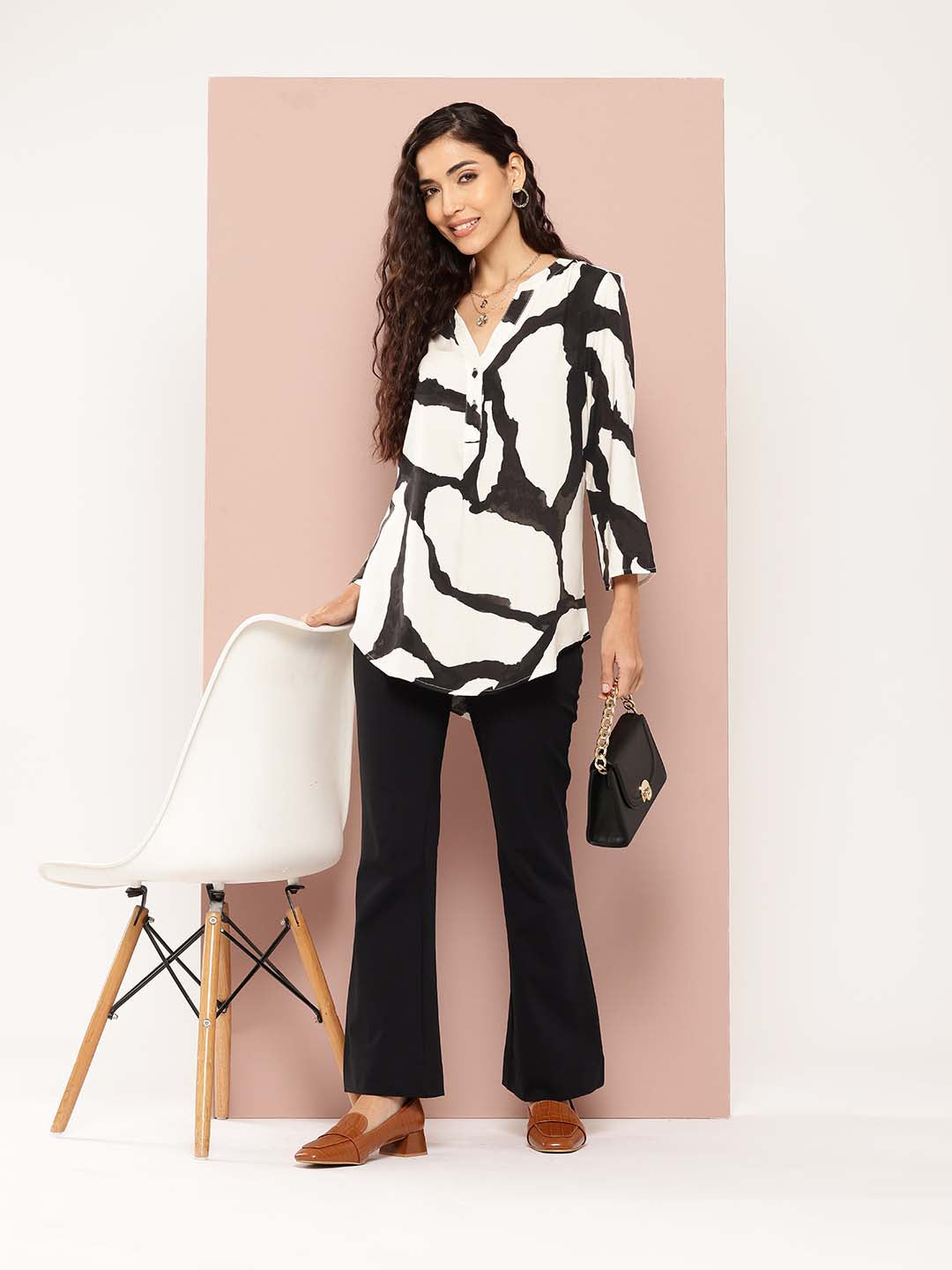 Ivory and black printed rayon half placket and mandarin