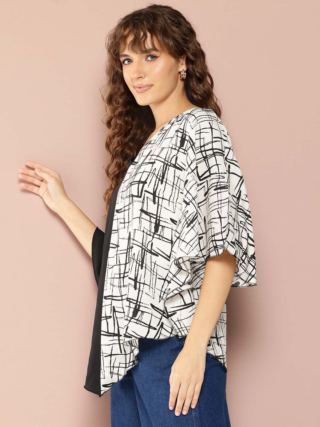 V-Shape Hemline Color Block Kimono Sleeves Top