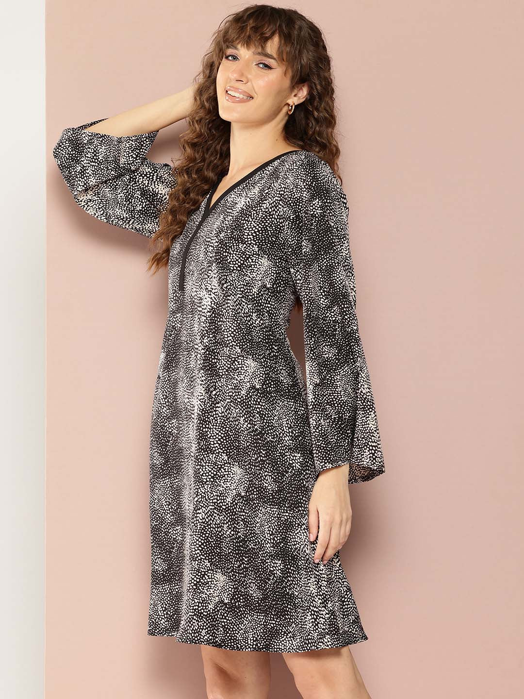 Black & off-white Animal print A-line Dress With Bell Sleeves