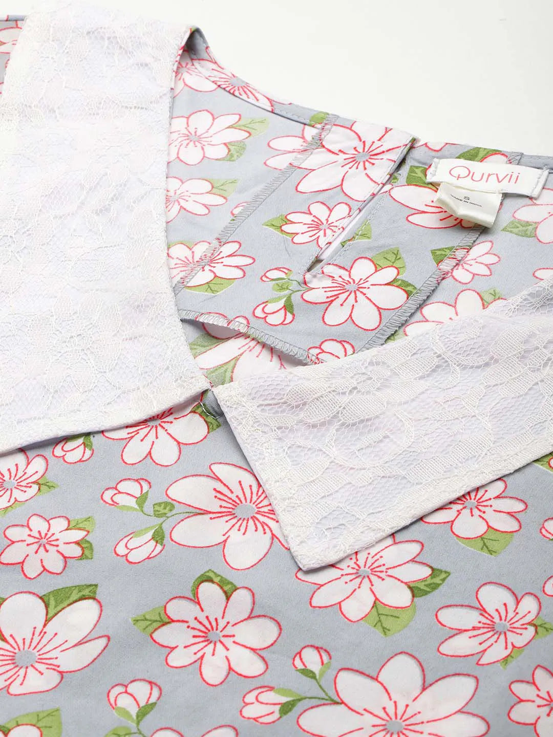 Floral print peter pan collar top with puffed sleeves