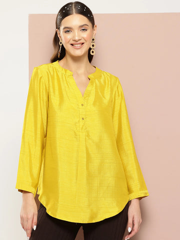 Silk half placket maindarin collar shirt.