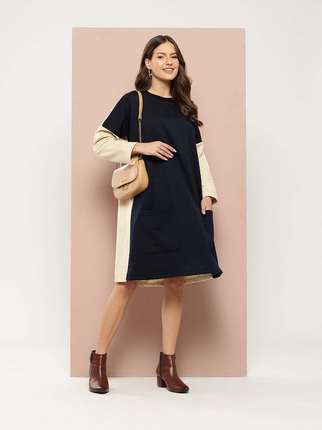 Color-block winter Blue midi dress