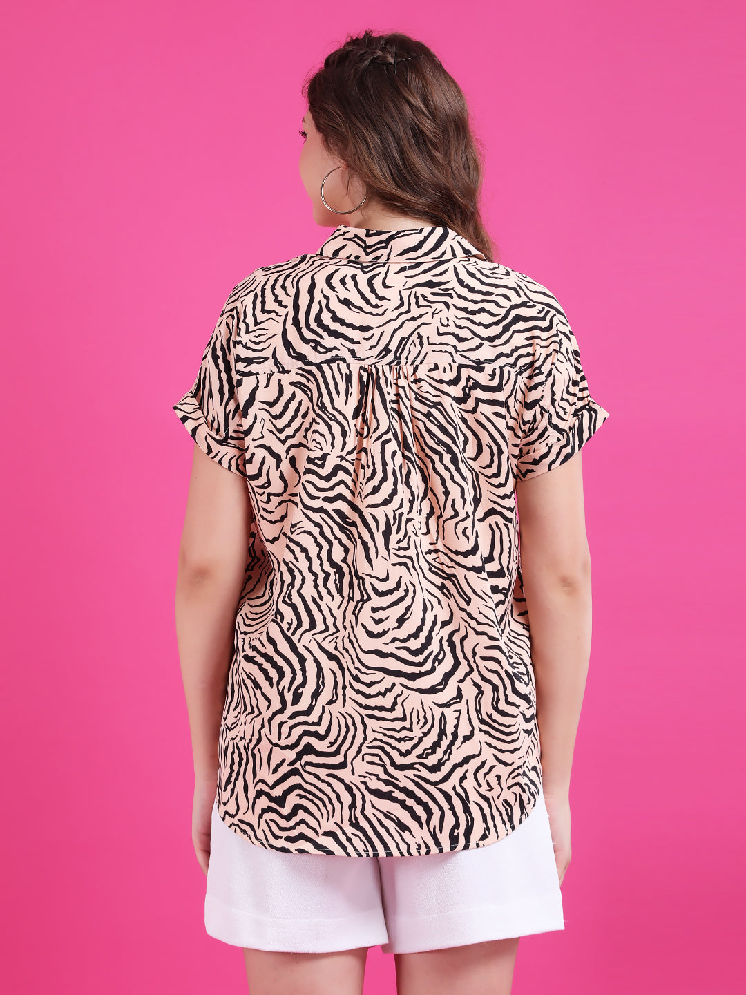 Animal print drop shoulder shirt