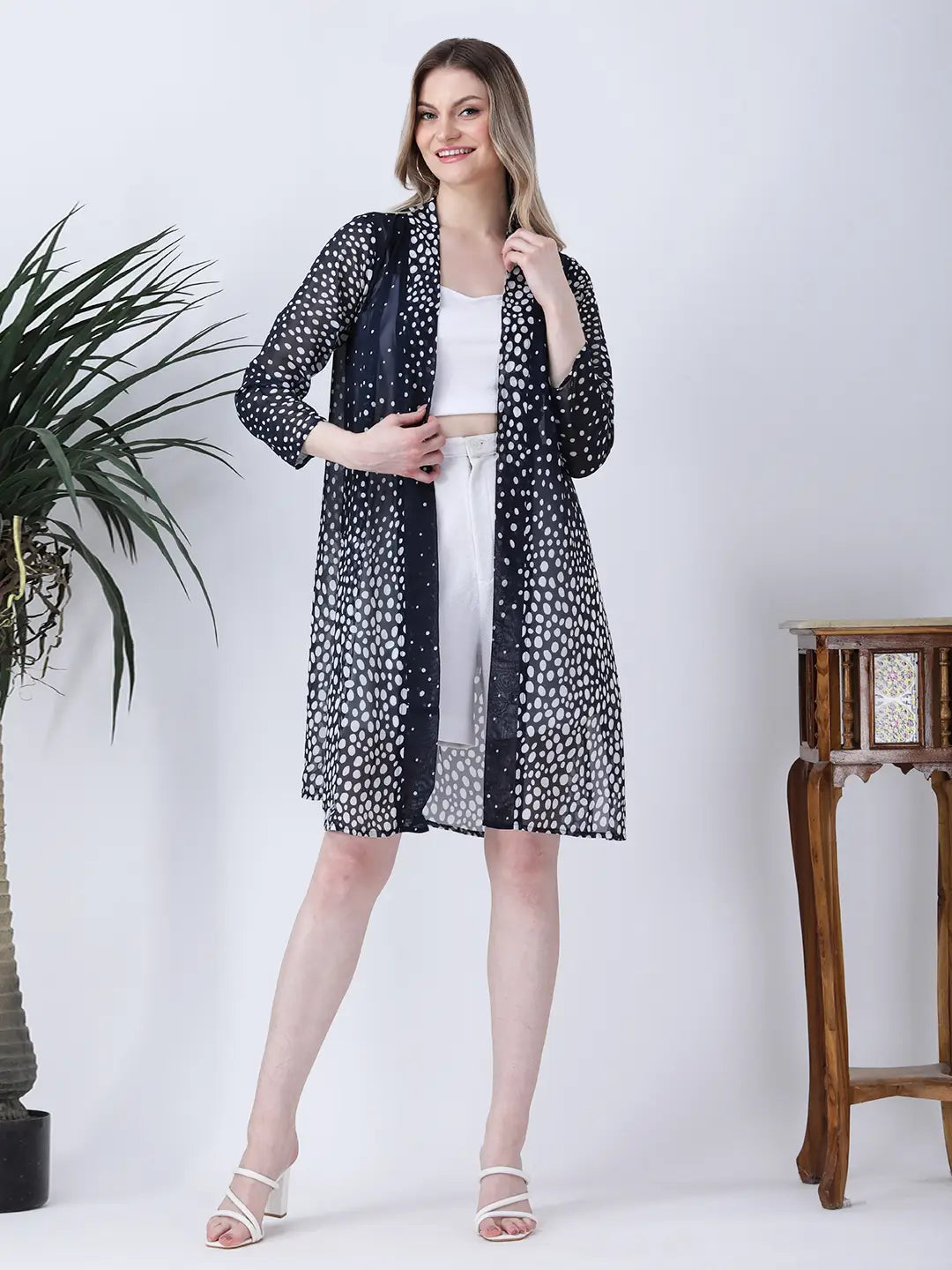 Navy polka long shrug