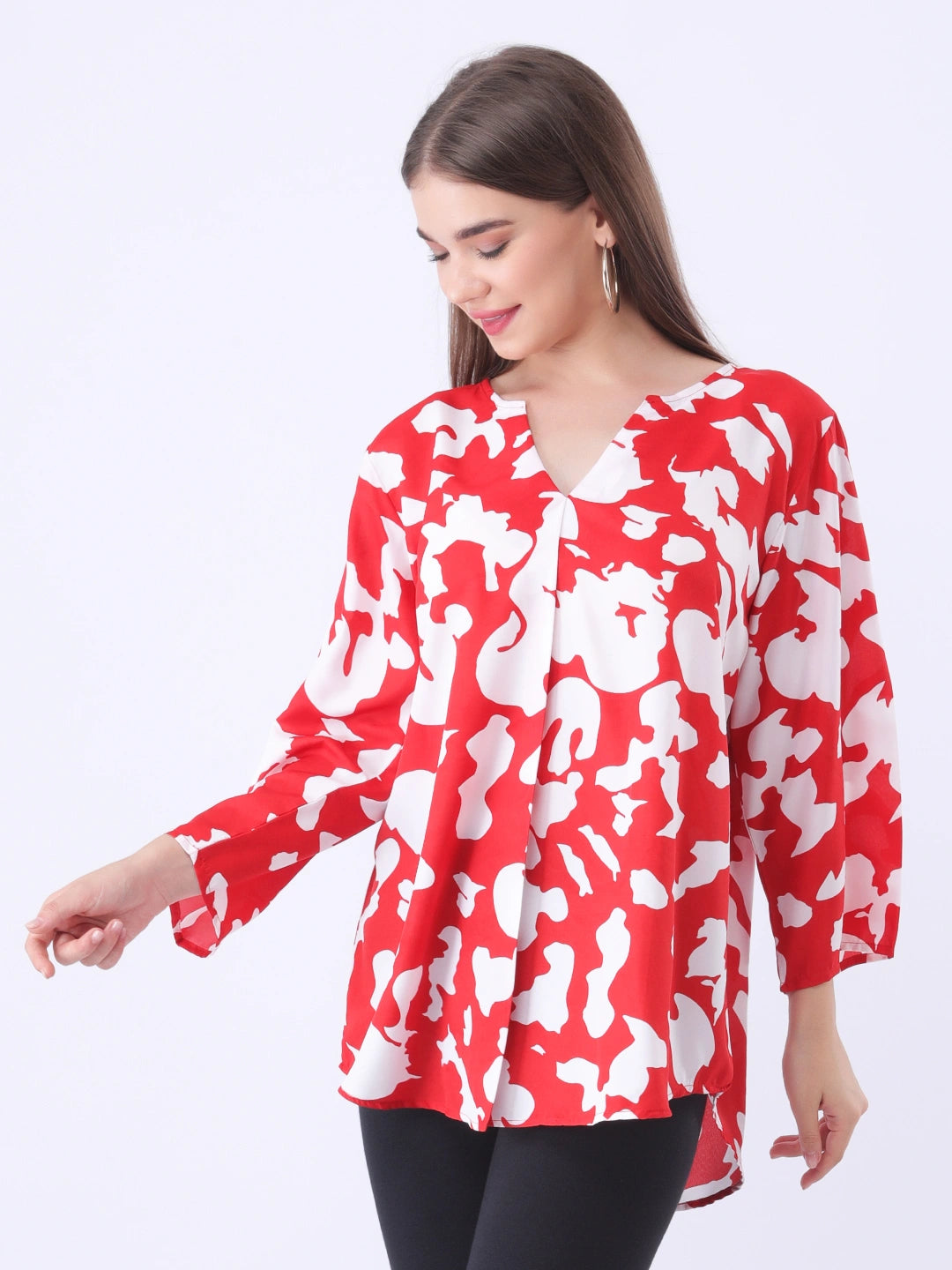 Printed notch neck pleated crepe top