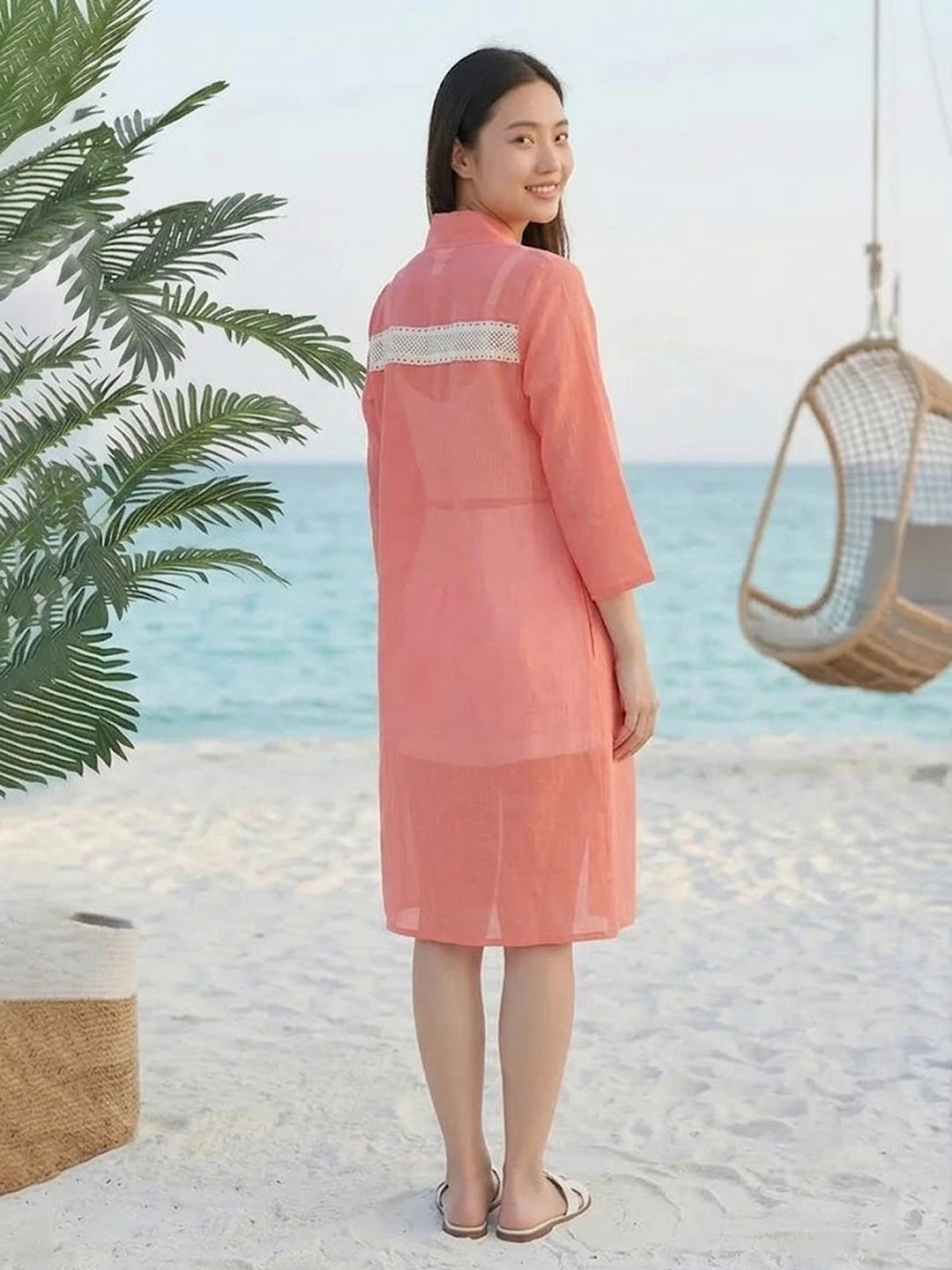 Solid mulmul long shrug with lace detaling in back yoke