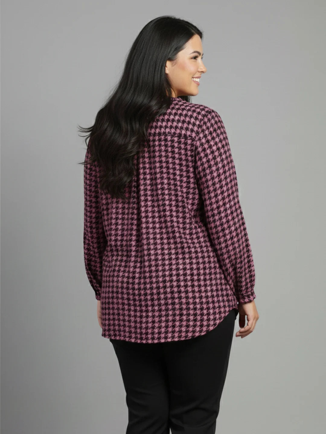 pink houndstooth crepe shirt — close-up detail