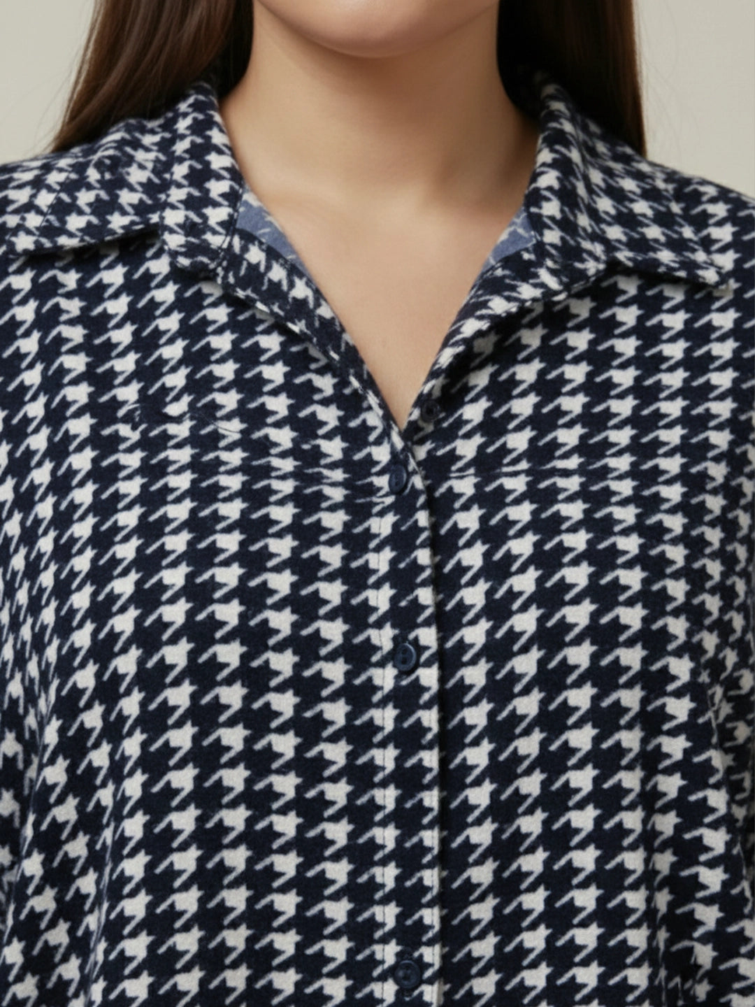 Houndstooth Print shirt with cuff sleeve