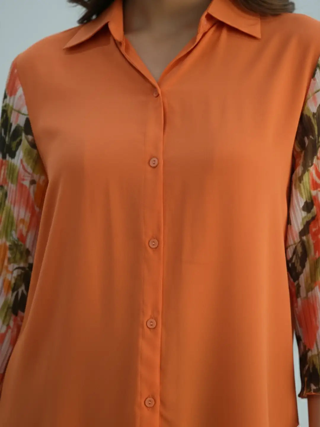 Pleated Floral sleeves silkblend shirt