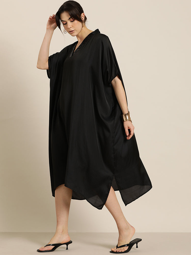 Black crepe silk Kimono dress with sequins