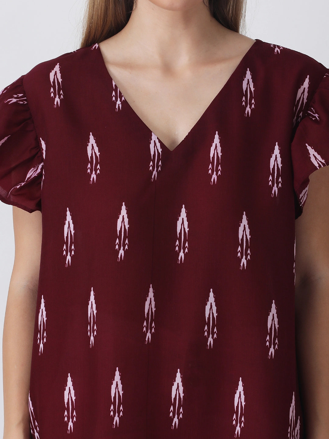 Printed cotton v-neck top with short frill sleeve