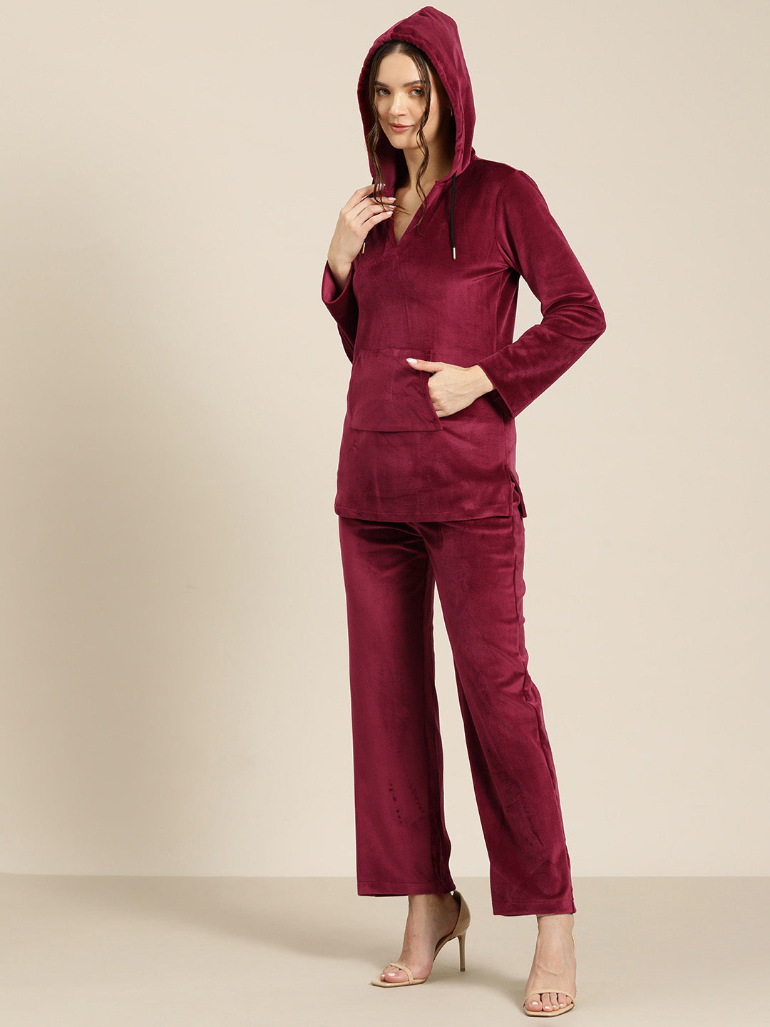 Maroon solid velvet fabric with a front patch pocket. hoodie with co-ord set.