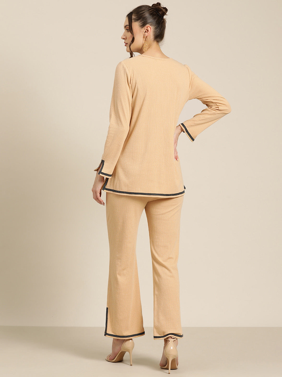 Beige solid rib V-Neck top with pant co-ord set.