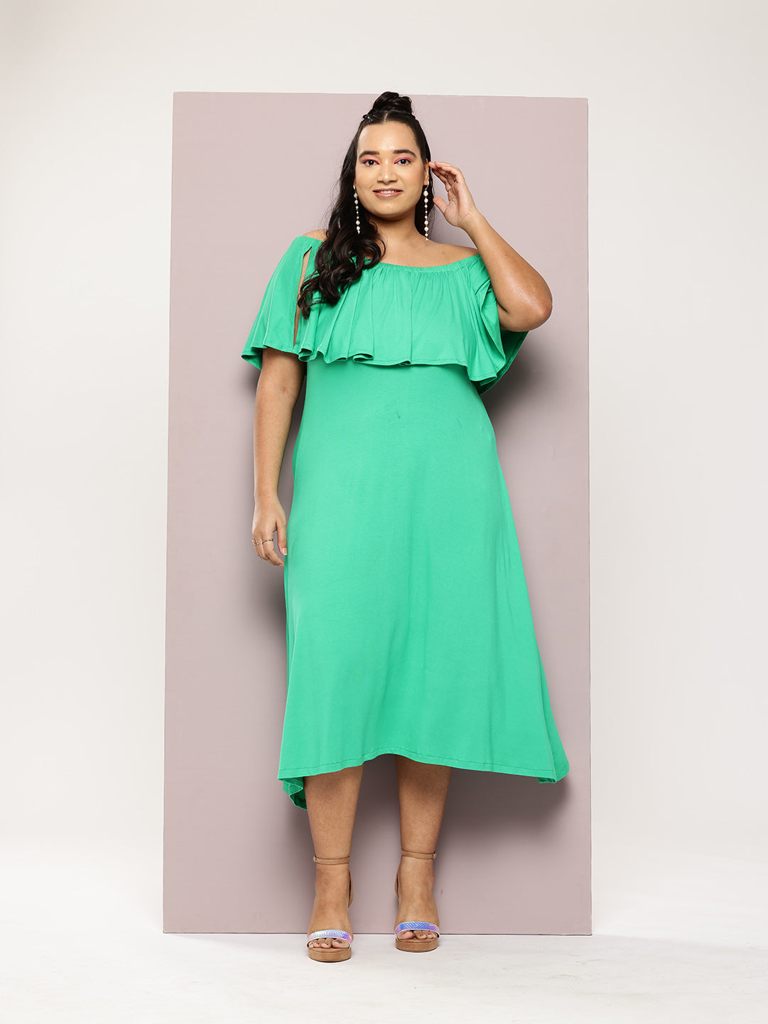 Green Off -shoulder ruffle jersey midi dress