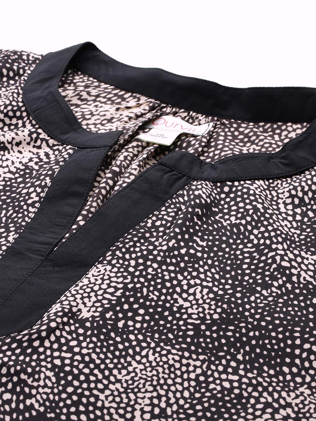 Black & Ivory leopard print mandarin collar top