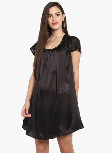 Qurvii Black satin dress - Qurvii India