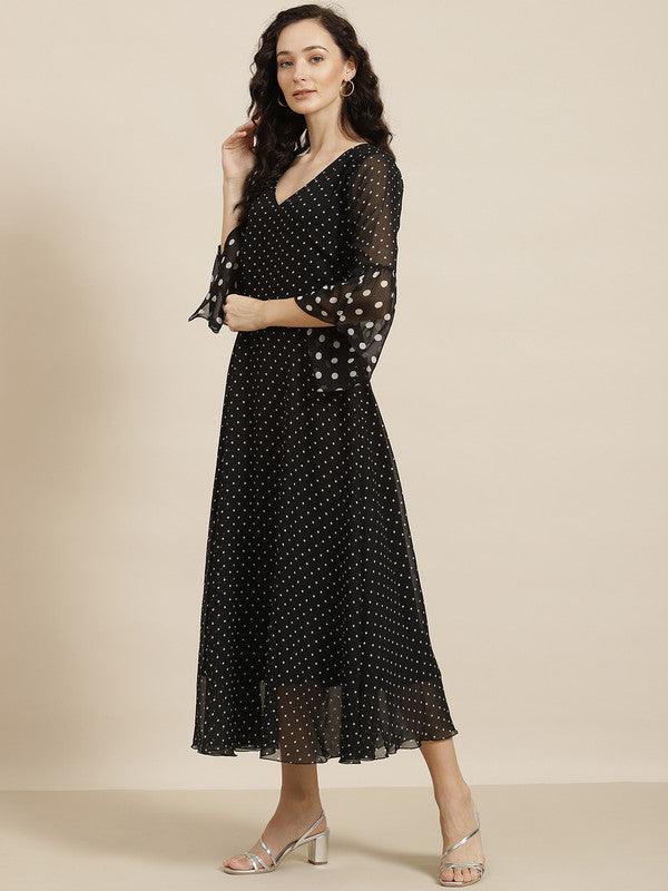 Qurvii Black Georgette A-Line Midi Dress - Qurvii India
