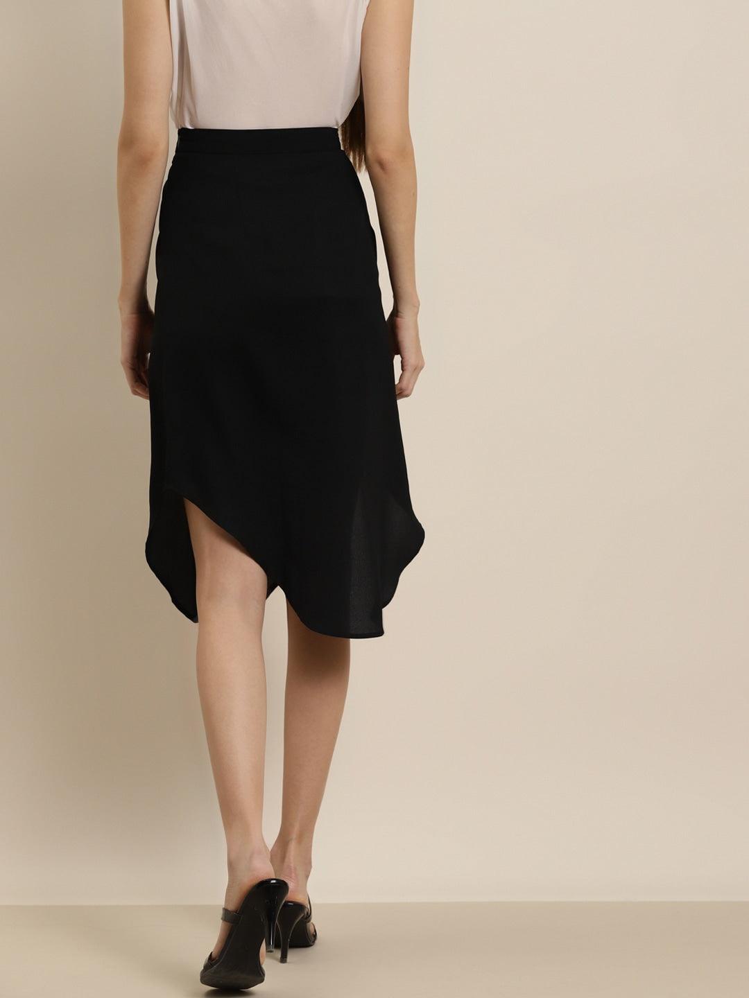 Qurvii Black solid skirt - Qurvii India