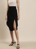 Qurvii Black solid skirt - Qurvii India